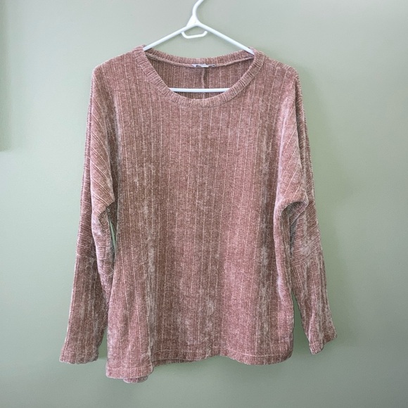 Chenault Tan Ribbed Long Sleeve Sweatshirt - Picture 1 of 10